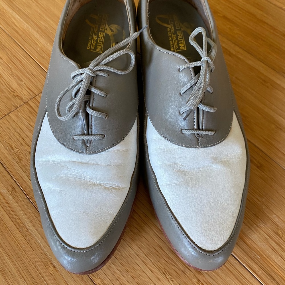 Men’s Gray and White Lace-up Leather Derby Shoes